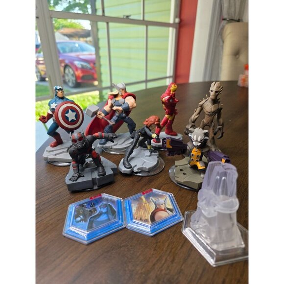 Lot of 8 - Disney Infinity 2.0 Marvel Avengers Figures - Grout, Captain America, - Picture 1 of 16